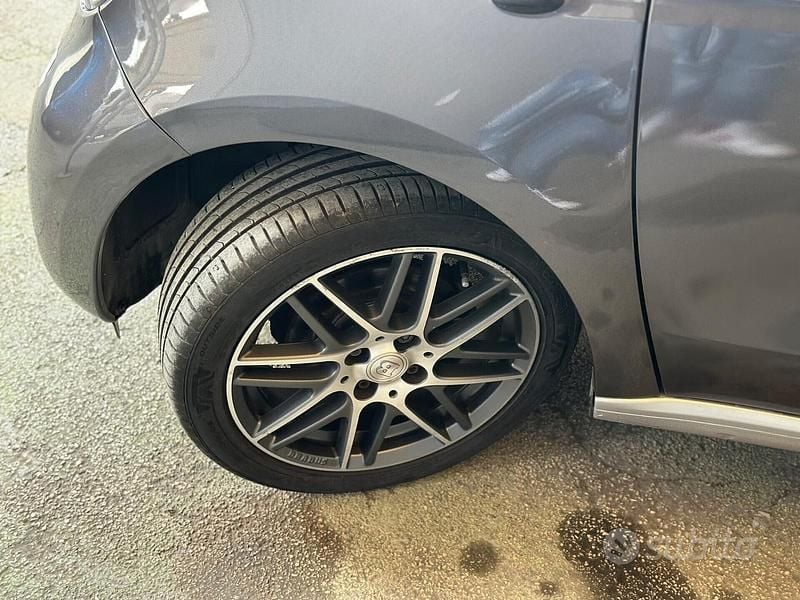 Usata Smart ForFour Passion 71 CV (52 kW) 2016 Grigio Utilitaria