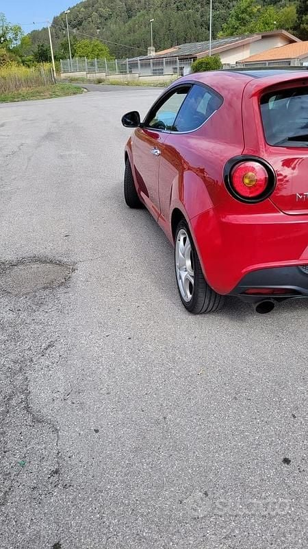 Usata Alfa Romeo MiTo 105 CV (77 kW) 2011 Rosso Utilitaria