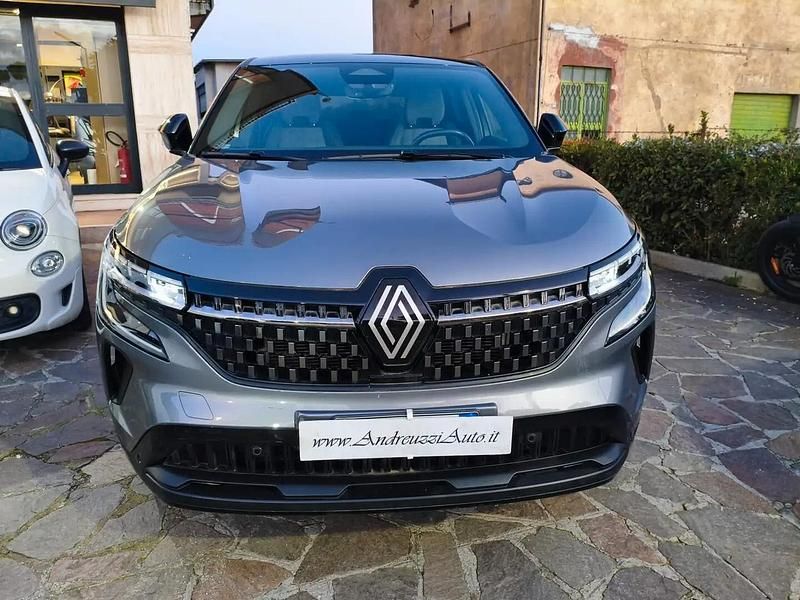 Usata Renault Austral Techno 131 CV (96 kW) 2023 Grigio SUV