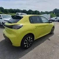 Nuova Peugeot 208 Business-Line 101 CV (74 kW) 2026 Giallo Utilitaria