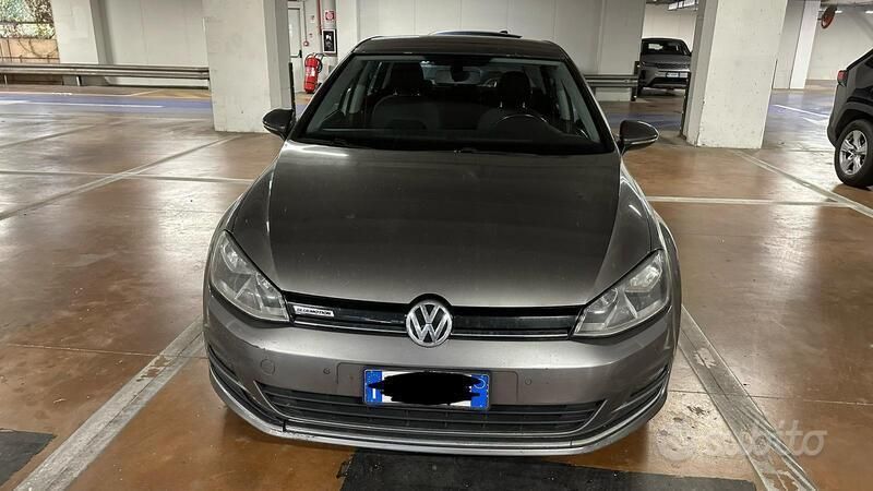 Usata VW Golf VII 110 CV (80 kW) 2014 Grigio Utilitaria