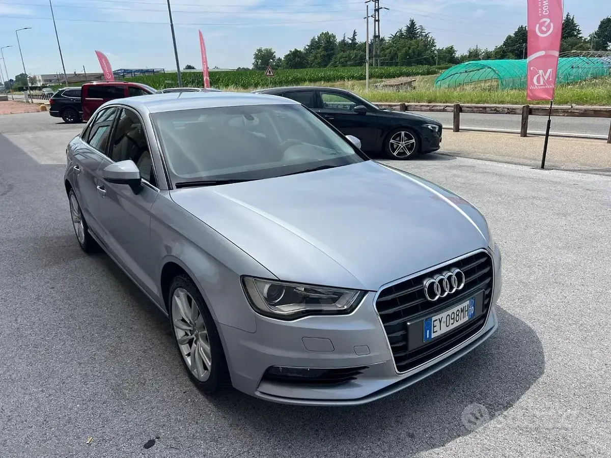 Usata Audi A3 Ambition 110 CV (80 kW) 2015 Argento Berlina