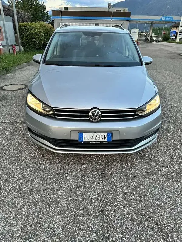 Usata VW Touran Business 116 CV (85 kW) 2017 Grigio Monovolume