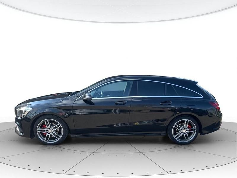 Usata Mercedes CLA200 Shooting Brake Premium 136 CV (100 kW) 2017 Nero Station wagon