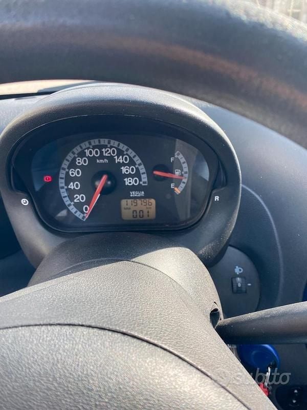 Usata Fiat 600 54 CV (39 kW) 2002 Berlina