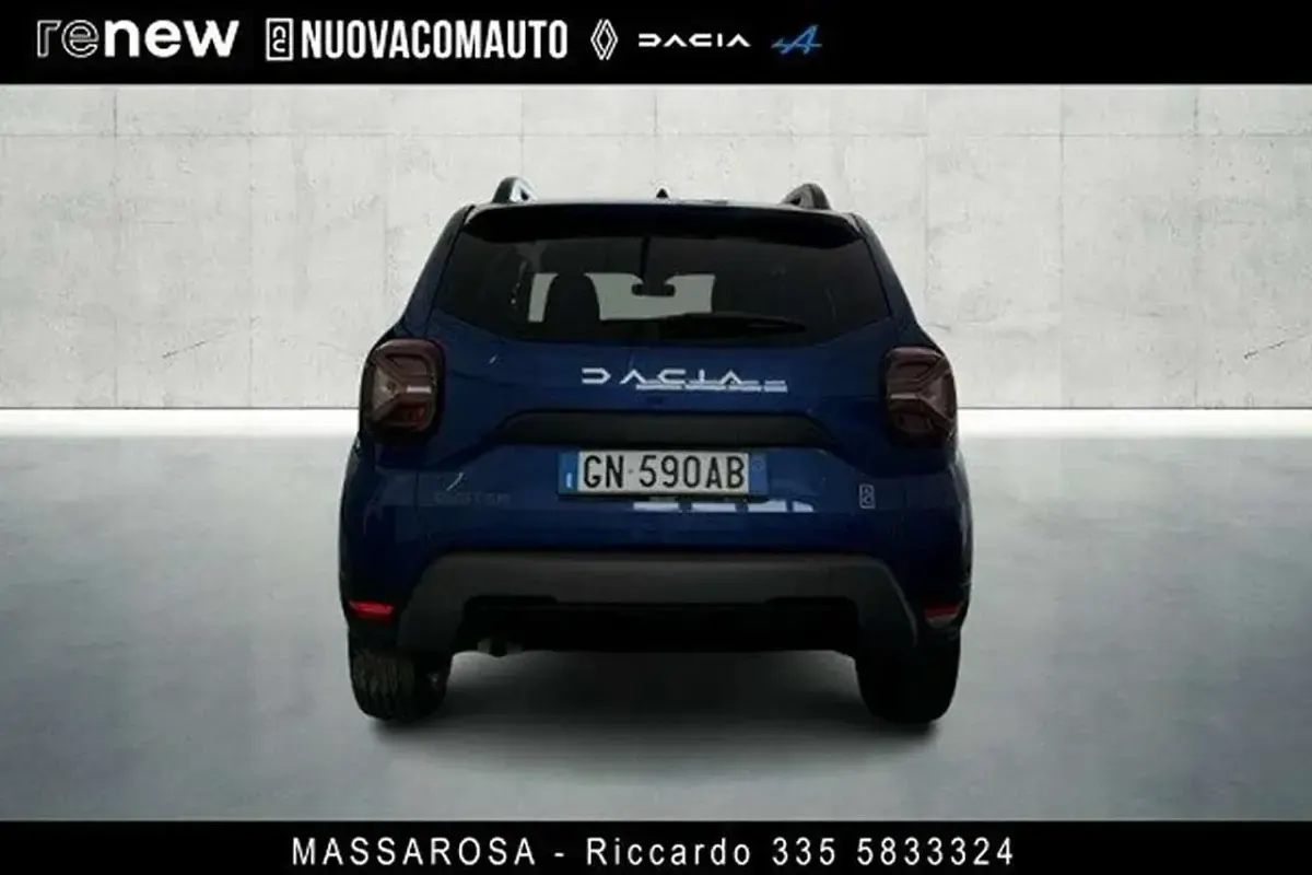 Usata Dacia Duster Prestige 101 CV (74 kW) 2023 Blu metallizzato SUV