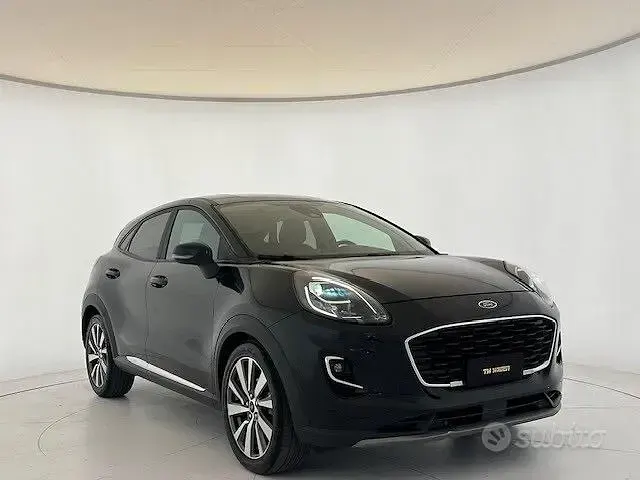 Usata Ford Puma Titanium X 125 CV (91 kW) 2020 Nero SUV
