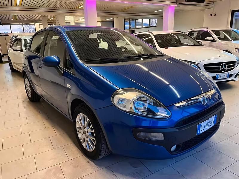 Usata Fiat Punto Evo Dynamic 75 CV (55 kW) 2011 Blu Utilitaria