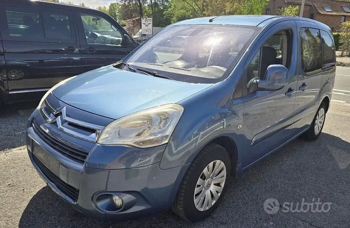 Occasion Citroën Berlingo 90 ch (66 kW) 2010 Bleue Monospace