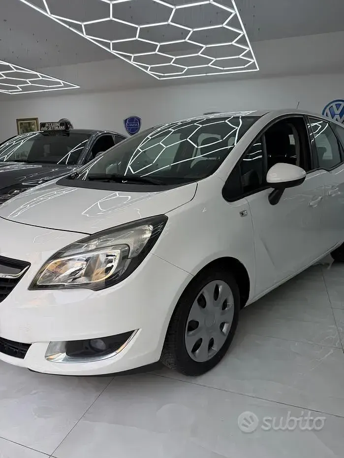 Gebraucht Opel Meriva Cosmo 120 PS (88 kW) 2014 Weiß Van / Kleinbus