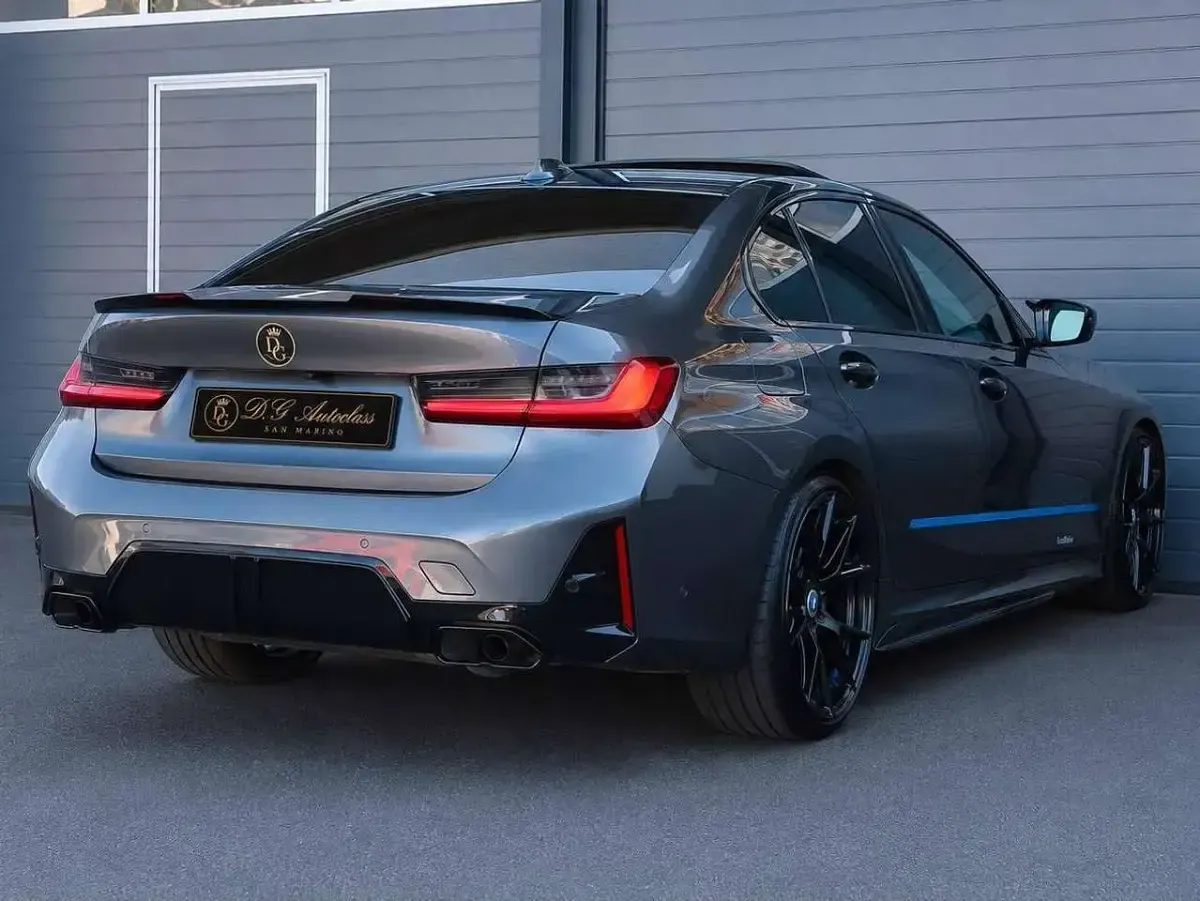 Usata BMW 330 M Sport 258 CV (189 kW) 2022 Grigio Berlina