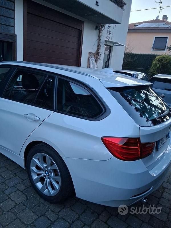 Usata BMW 2000 129 CV (94 kW) 2013 Bianco Berlina