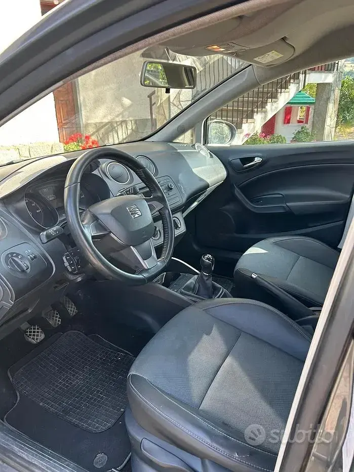 Usata Seat Ibiza ST 69 CV (50 kW) 2015 Grigio Station wagon