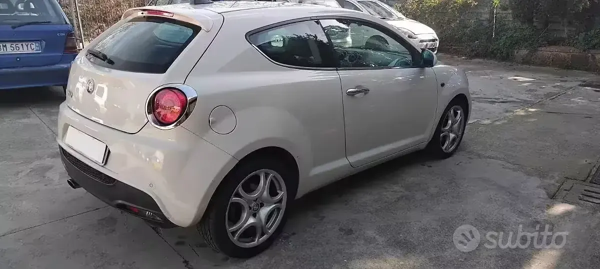 Usata Alfa Romeo MiTo Progression 83 CV (61 kW) 2011 Bianco Utilitaria