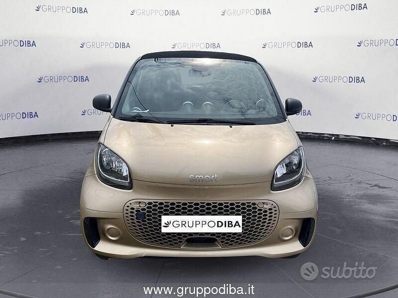 Usata Smart ForTwo Electric Drive Pure 60 kW (82 CV) 2021 Giallo Coupé