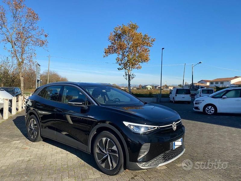 Usata VW ID.4 Pro Performance 150 kW (204 CV) 2023 Nero SUV