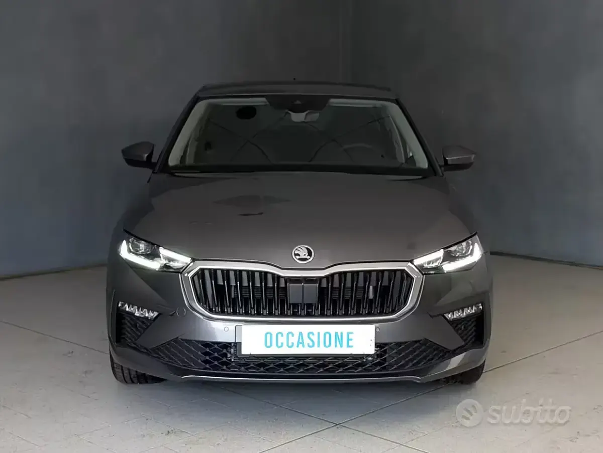Usata Skoda Scala Style 116 CV (85 kW) 2024 Grigio Utilitaria