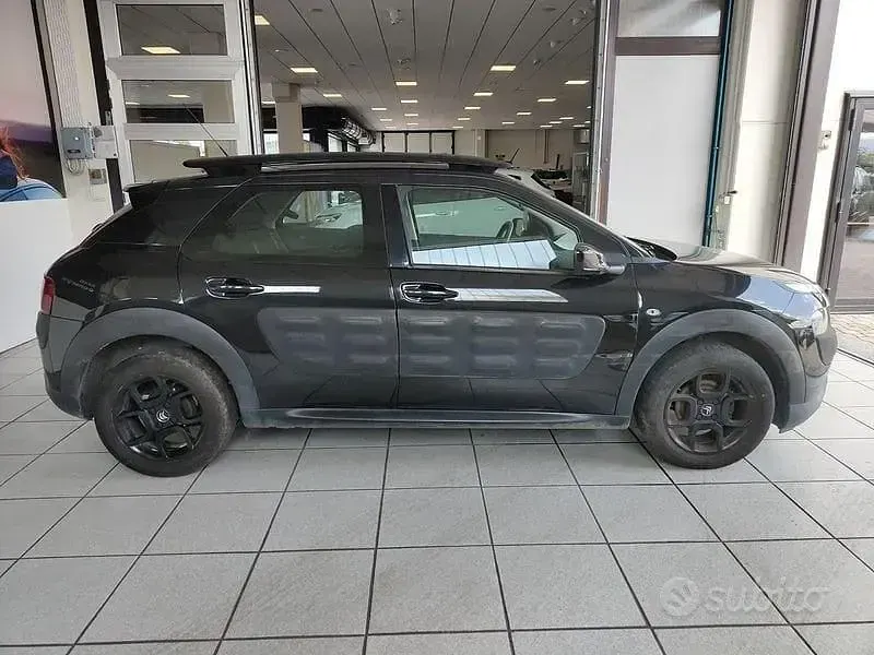 Usata Citroën C4 PureTech 82 CV (60 kW) 2018 Nero SUV