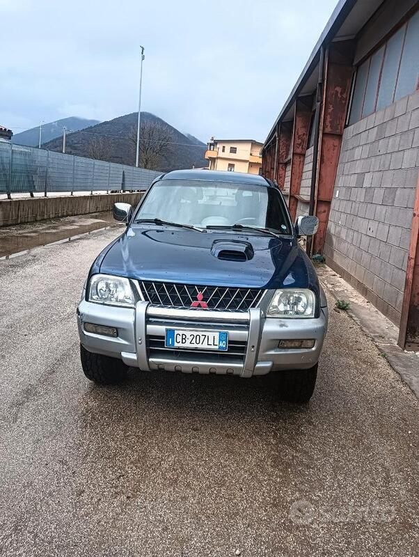 Usata Mitsubishi L200 87 CV (63 kW) 2002 Pick-up