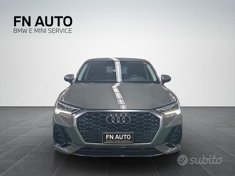Usata Audi Q3 Sportback Business Plus 150 CV (110 kW) 2022 Grigio SUV