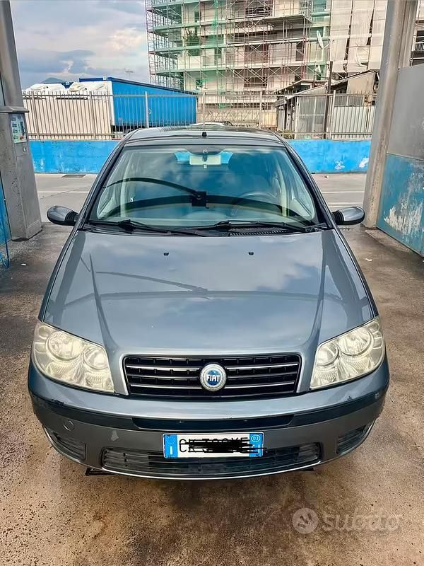 Usata Fiat Punto 2003 Grigio Utilitaria
