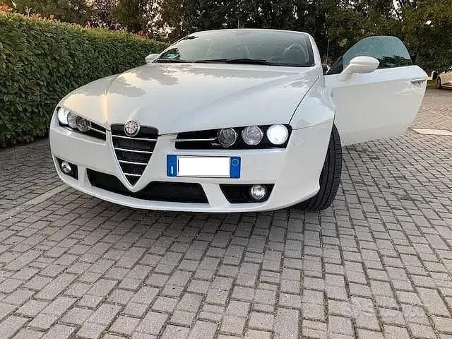 Usata Alfa Romeo Spider 2010 Bianco Cabrio