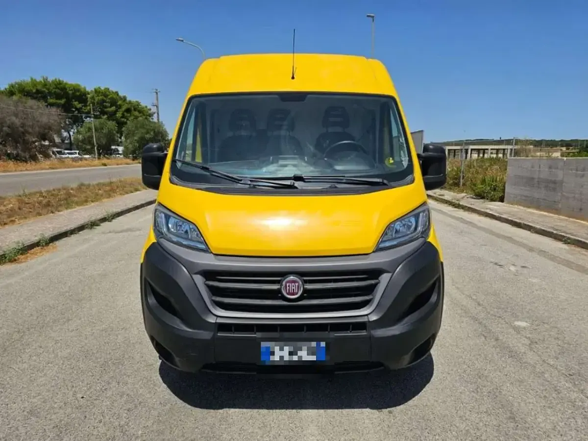 Usata Fiat Ducato 33 120 CV (88 kW) 2020 Giallo Furgone