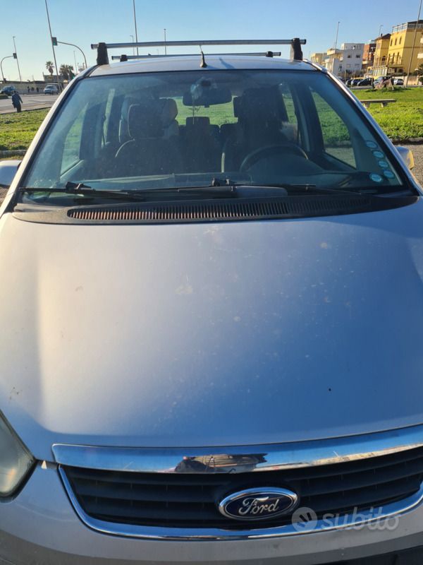 Usata 2008 Ford C-MAX Monovolume | 2700 € (Buon prezzo) - Immagine 1/4