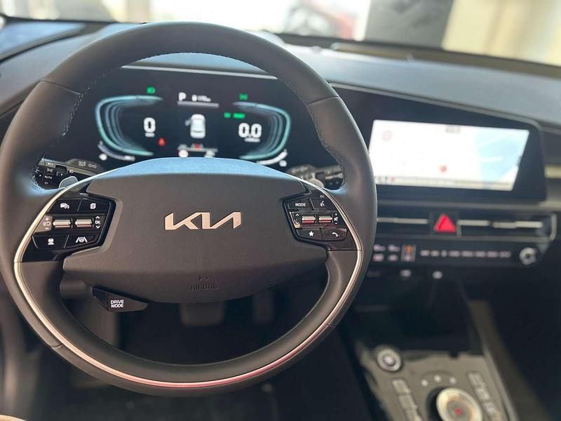 Nuova Kia Niro Style 105 CV (77 kW) 2025 Grigio SUV