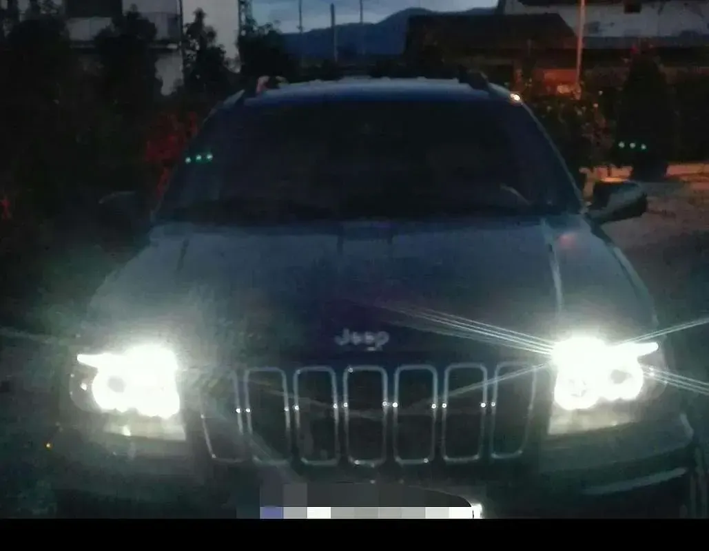 Usata Jeep Grand Cherokee 241 CV (177 kW) 2001 SUV