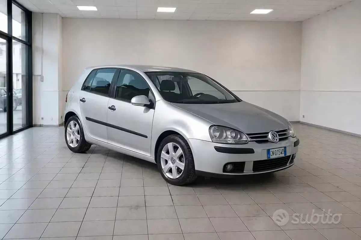 Usata VW Golf IV Comfortline 140 CV (102 kW) 2004 Berlina