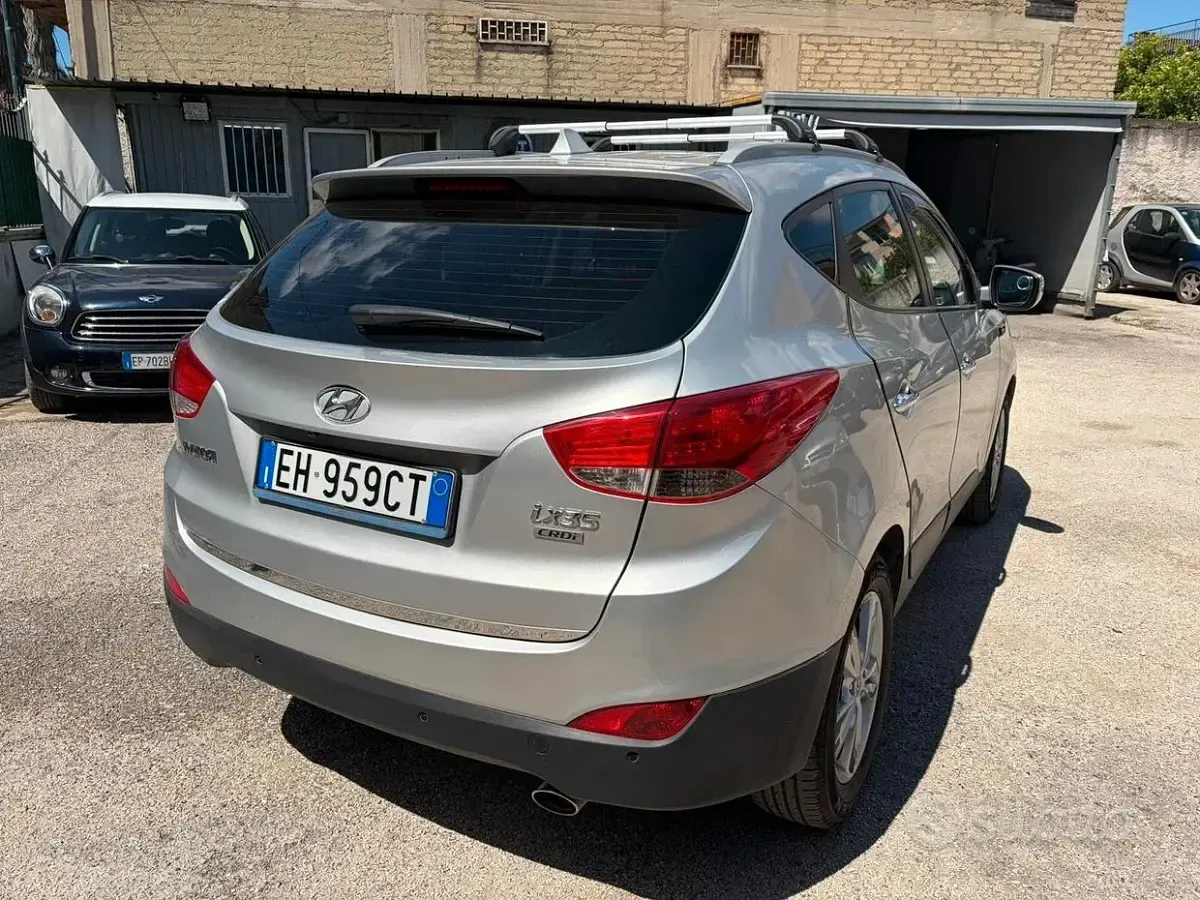 Używany Hyundai ix35 Comfort 115 KM (84 kW) 2011 Szary SUV