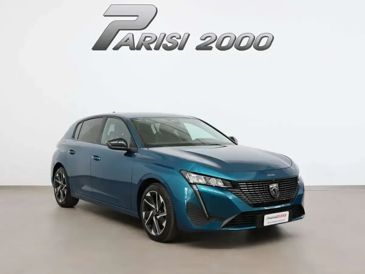 Usata Peugeot 308 Allure 131 CV (96 kW) 2024 Blu Berlina