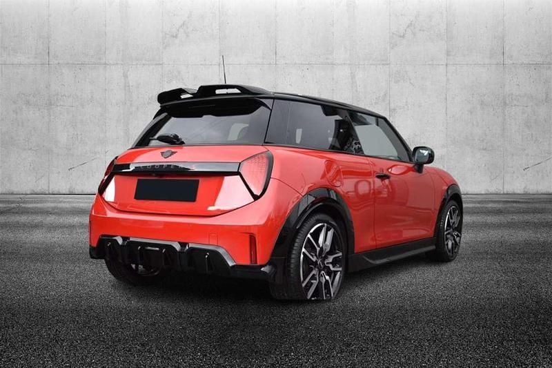 Usata Mini John Cooper Works 204 CV (150 kW) 2025 Rosso Utilitaria