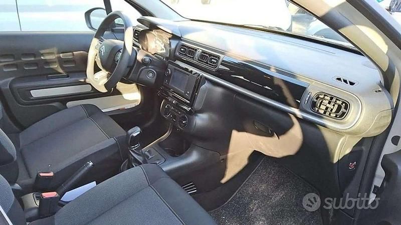 Usata Citroën C3 PureTech 83 CV (61 kW) 2023 Grigio Berlina