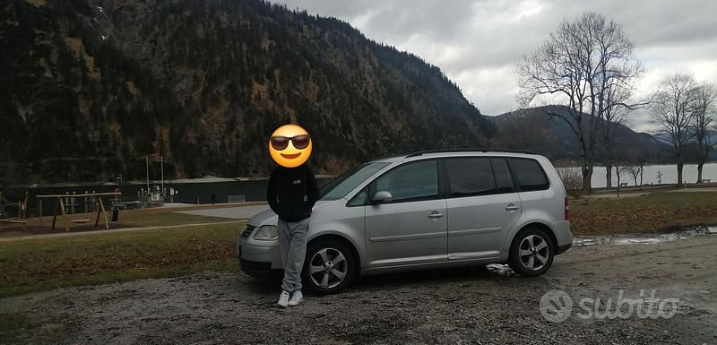 Usata VW Touran 136 CV (100 kW) 2004 Grigio Monovolume