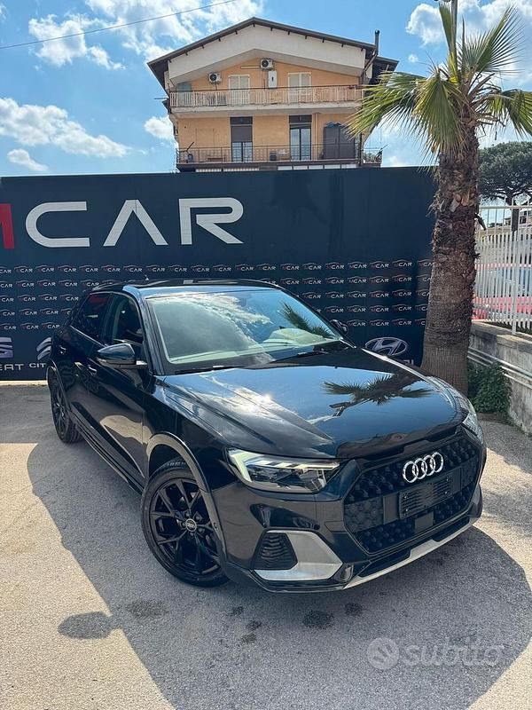 Usata Audi A1 110 CV (80 kW) 2021 Nero SUV
