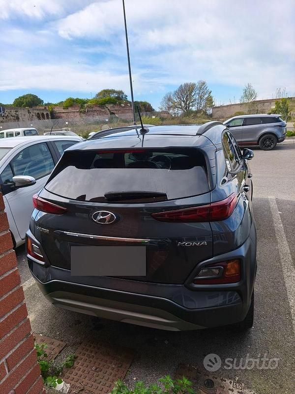 Usata Hyundai Kona XPrime 116 CV (85 kW) 2019 Grigio SUV