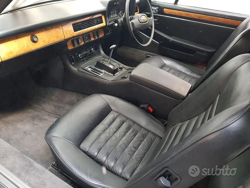 Rosso Usata 1992 Jaguar XJS Coupé | 13.900 € - Immagine 1/3
