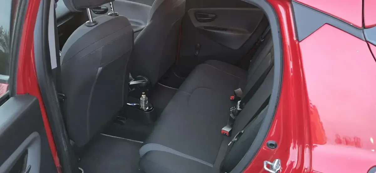 Begagnad Lancia Ypsilon Silver 69 HK (50 kW) 2015 Röd Halvkombi