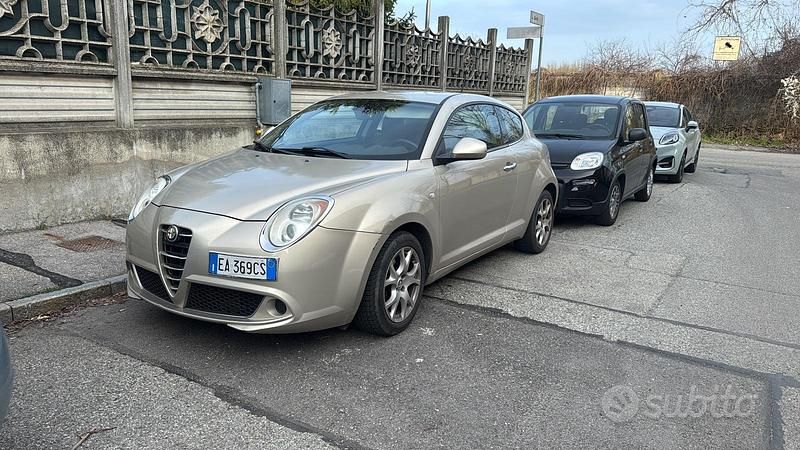Usata Alfa Romeo MiTo 120 CV (88 kW) 2010 Utilitaria