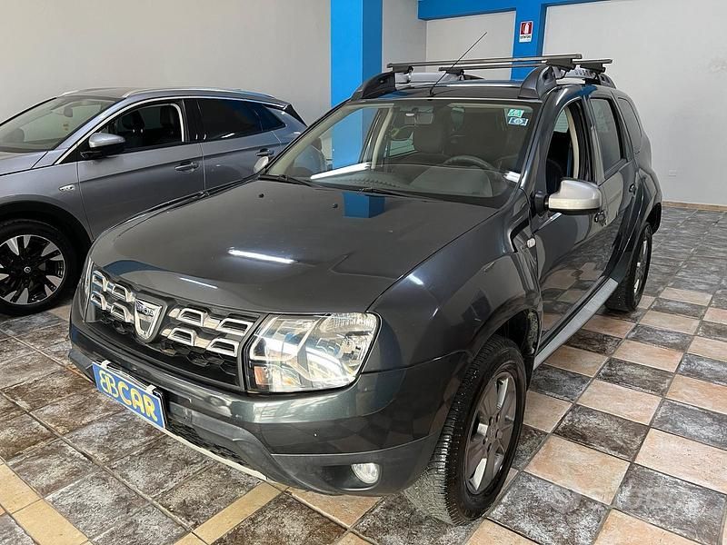 Usata Dacia Duster Ambiance 110 CV (80 kW) 2015 Grigio SUV