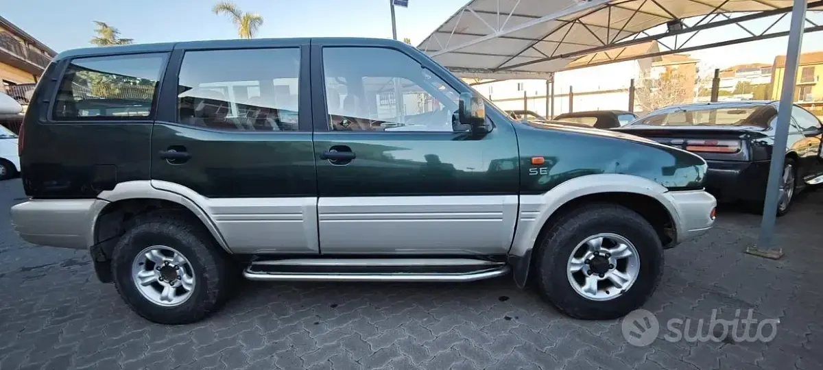 Usata Nissan Terrano 125 CV (91 kW) 1997 Verde SUV