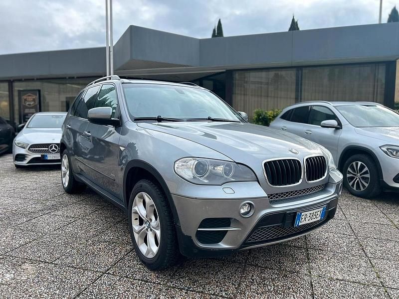Usado BMW X5 Comfort Edition 245 CV (180 kW) 2013 Gris SUV