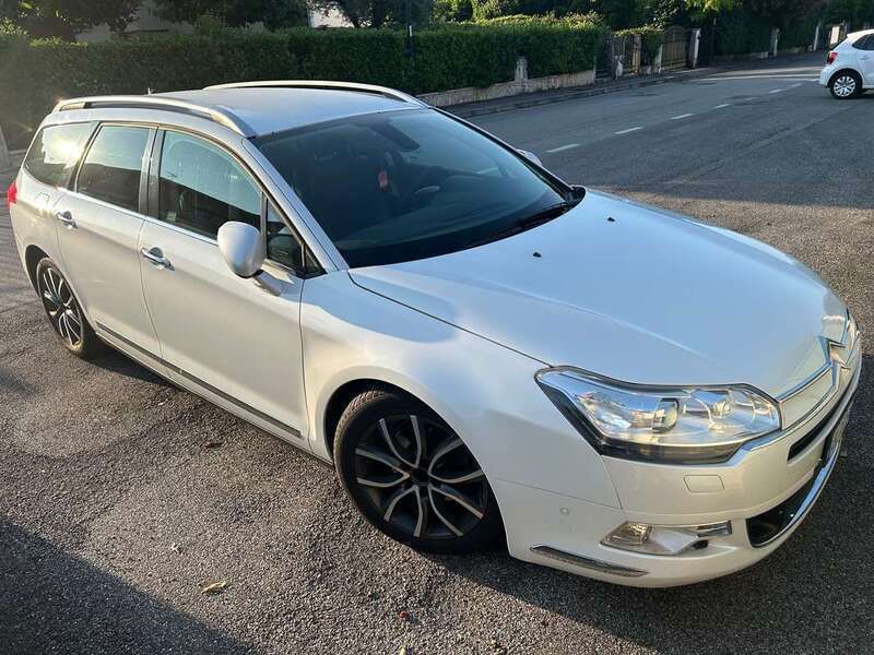 Bianco Usata 2011 Citroën C5 Station wagon | 2900 € (Ottimo prezzo) - Immagine 1/4