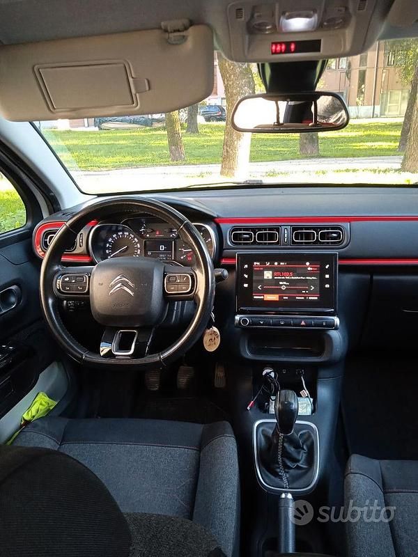 Usata Citroën C3 PureTech 82 CV (60 kW) 2017 Bianco Utilitaria