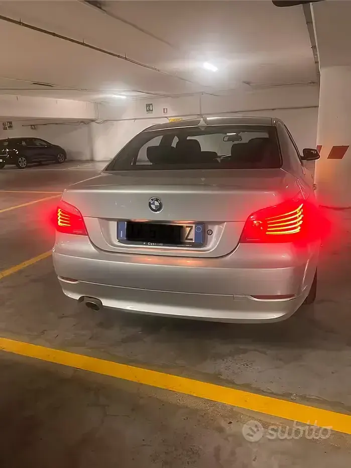 Usata BMW 520 177 CV (130 kW) 2009 Grigio Berlina