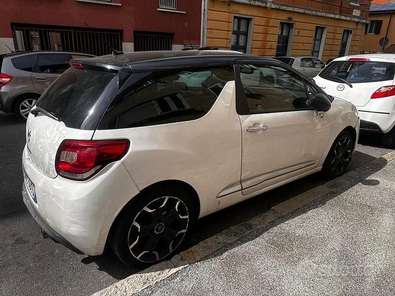 Usata Citroën DS3 92 CV (67 kW) 2011 Utilitaria