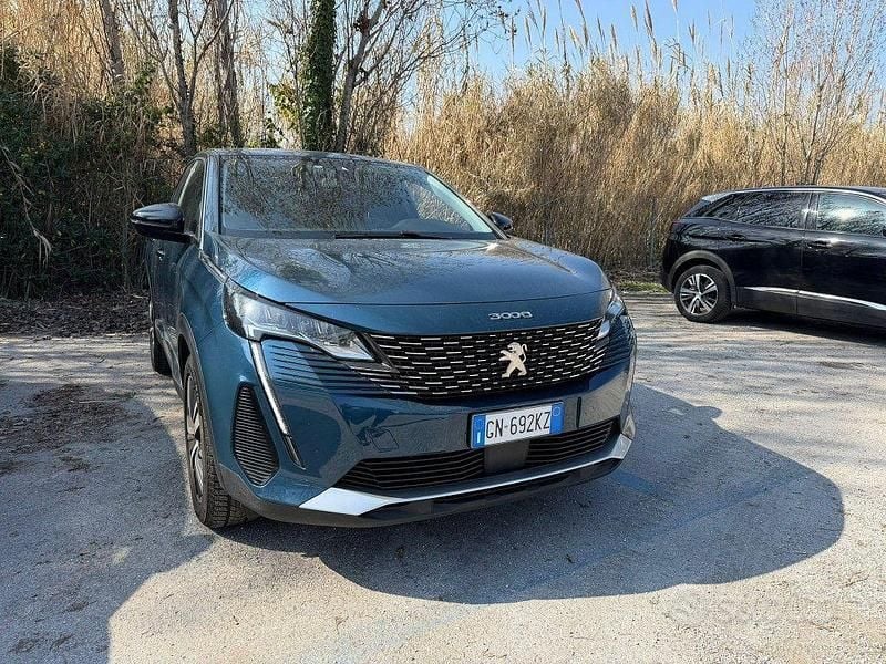 Usata Peugeot 3008 S 131 CV (96 kW) 2023 Blu SUV