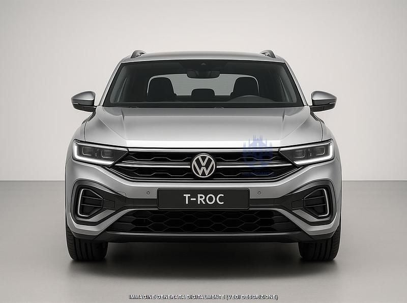 Usata VW T-Roc R-line 150 CV (110 kW) 2025 Argento SUV